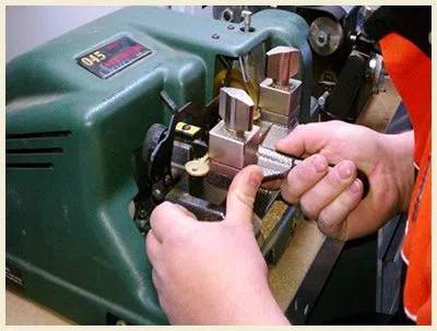 Bedford Park IL Locksmith Store Bedford Park, IL 312-445-8957 - 18-key-making